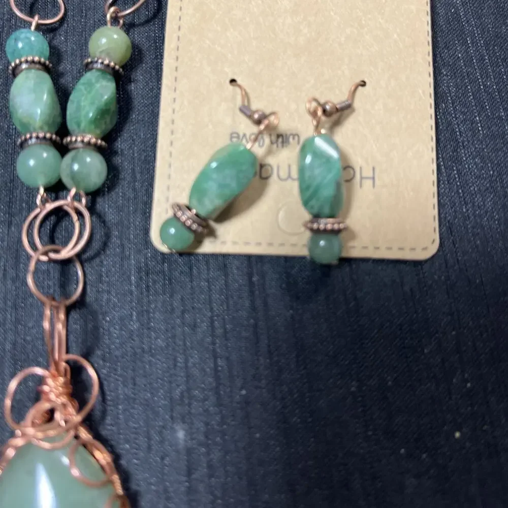 Aventurine Teardrop 1 1/4